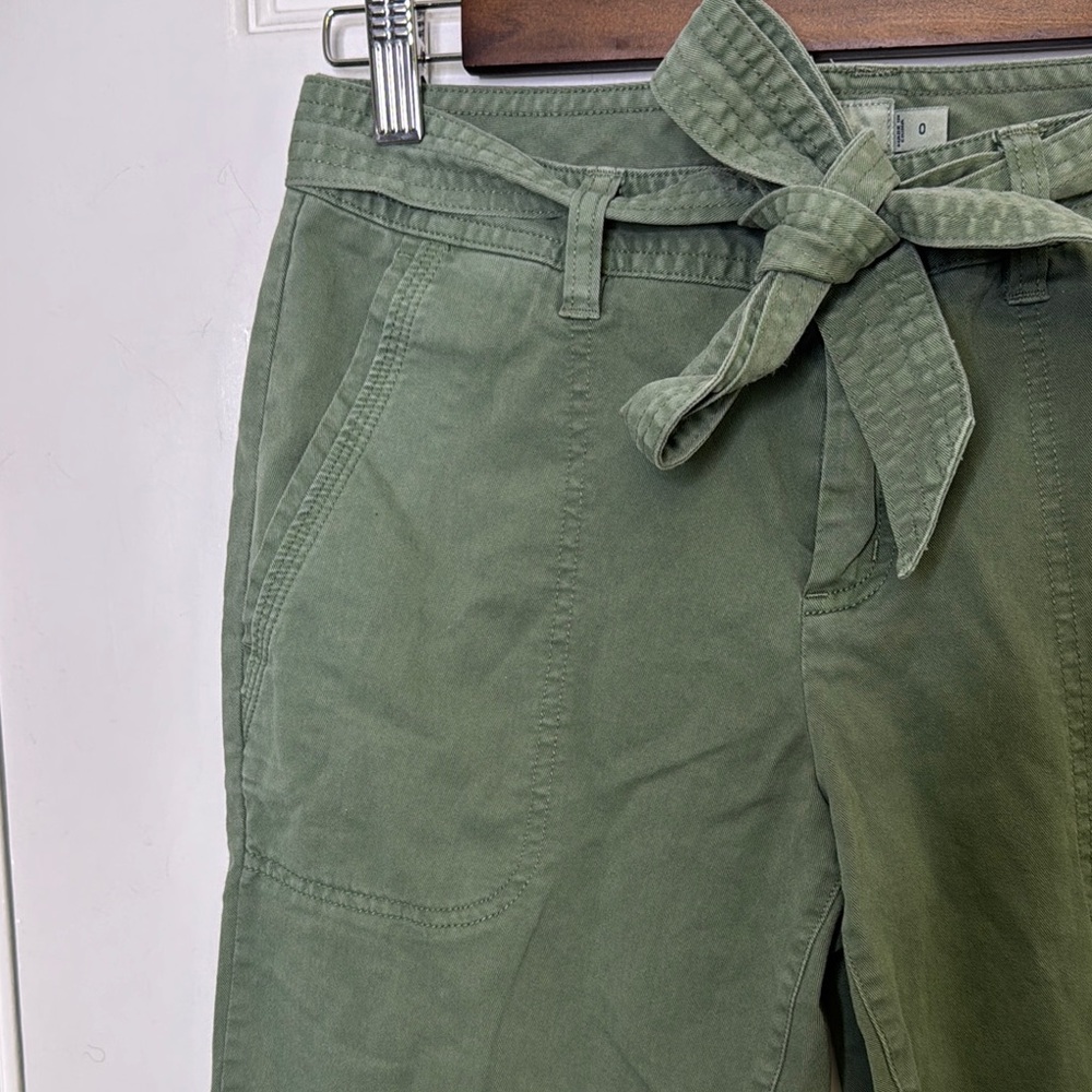 Vineyard Vines Green Cropped Pants with Tie Waist - Picture 4 of 6